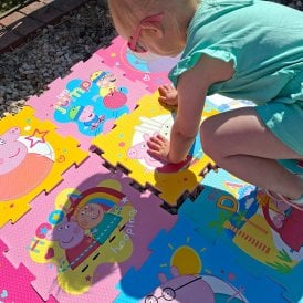 Peppa Pig 12 Piece Play Mat
